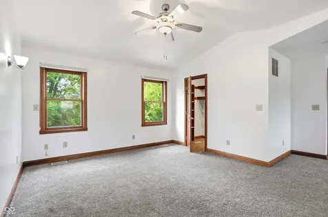 404 Tara Circle Greenwood IN 46142