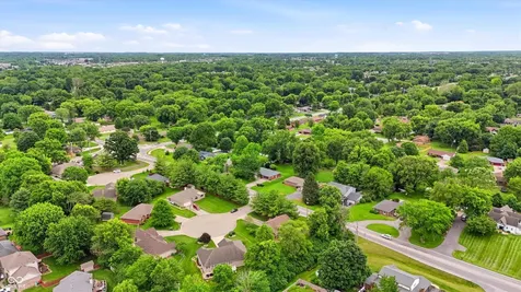 404 Tara Circle Greenwood IN 46142