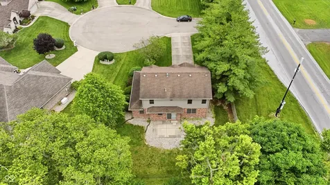 404 Tara Circle Greenwood IN 46142
