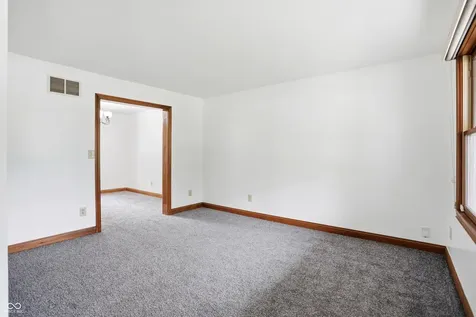 404 Tara Circle Greenwood IN 46142