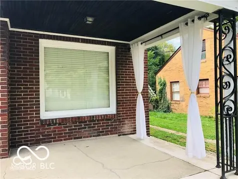 627 E 54th Street Indianapolis IN 46220
