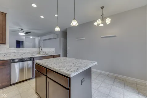 202 Longleaf Lane Greenfield IN 46140