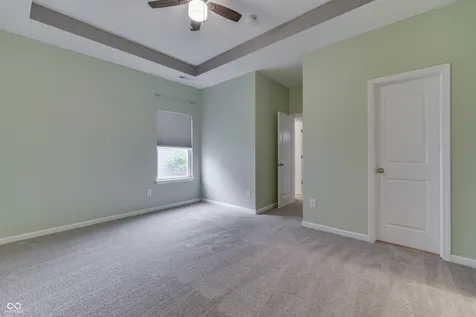 202 Longleaf Lane Greenfield IN 46140