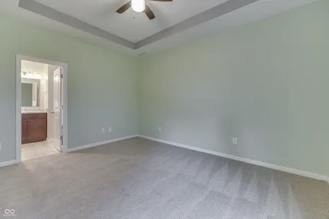 202 Longleaf Lane Greenfield IN 46140