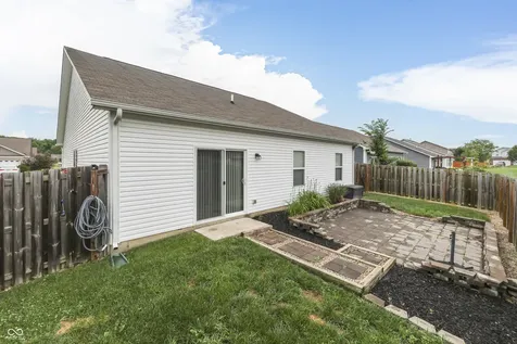 202 Longleaf Lane Greenfield IN 46140