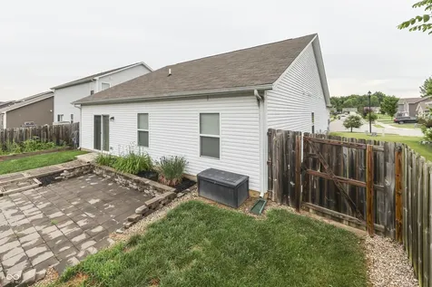 202 Longleaf Lane Greenfield IN 46140