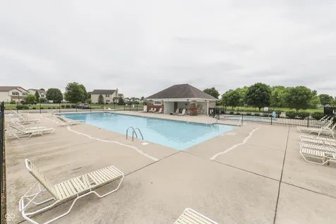 202 Longleaf Lane Greenfield IN 46140