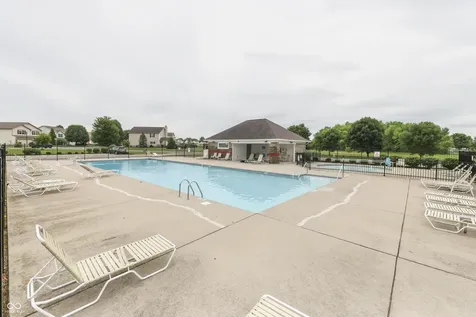 202 Longleaf Lane Greenfield IN 46140