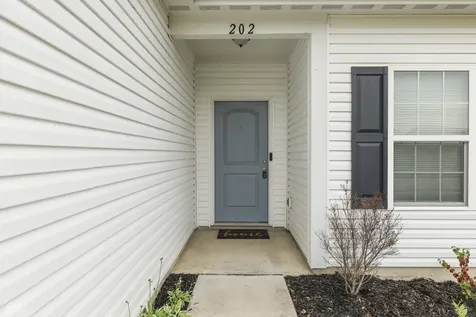 202 Longleaf Lane Greenfield IN 46140