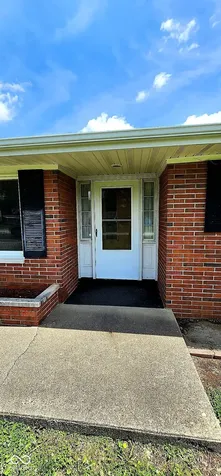 2394 S Sunset Drive Connersville IN 47331