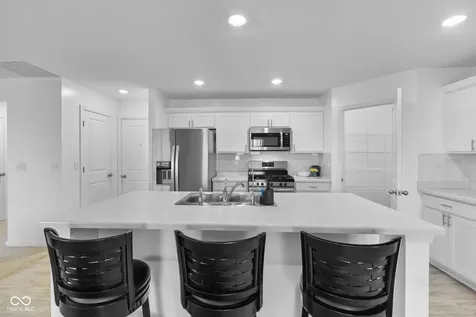 928 Borealis Drive Franklin IN 46131
