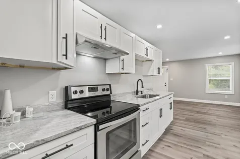 2805 Stuart Street Indianapolis IN 46218