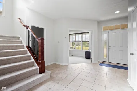 7727 Tanager Court Zionsville IN 46077
