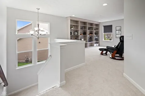 7727 Tanager Court Zionsville IN 46077