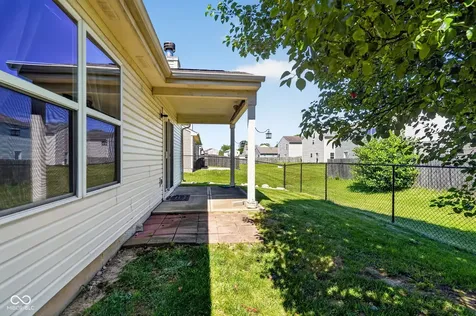 654 Findlay Lane Greenwood IN 46143