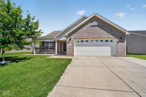 654 Findlay Lane Greenwood IN 46143