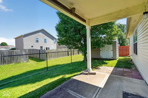 654 Findlay Lane Greenwood IN 46143
