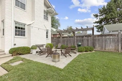 5647 N Pennsylvania Street Indianapolis IN 46220