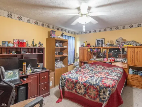 8232 Cardinal Court Avon IN 46123