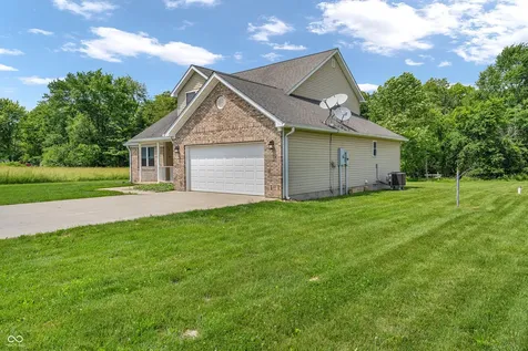 8867 W County Road 75 S Greencastle IN 46135