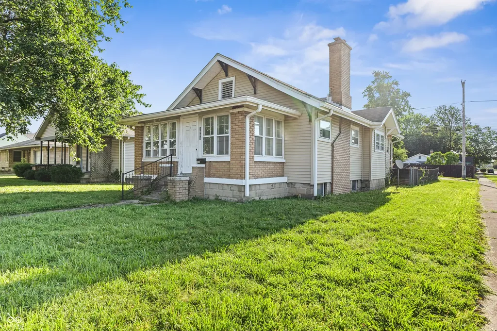 1903 Central Avenue Columbus IN 47201