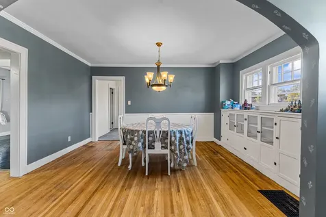 1903 Central Avenue Columbus IN 47201