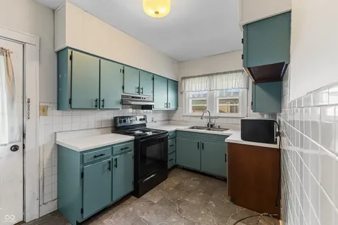 1903 Central Avenue Columbus IN 47201