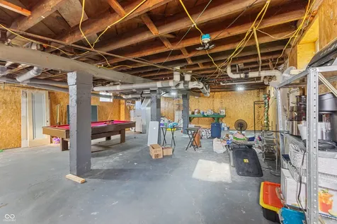 1903 Central Avenue Columbus IN 47201