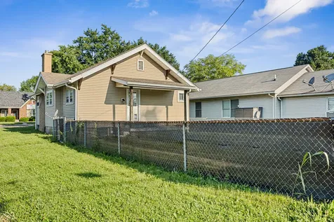 1903 Central Avenue Columbus IN 47201