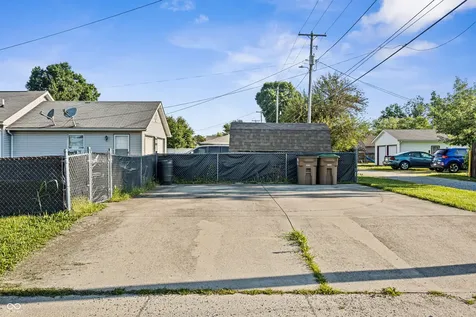 1903 Central Avenue Columbus IN 47201
