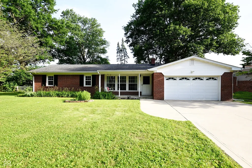 2511 Colony Court Carmel IN 46280