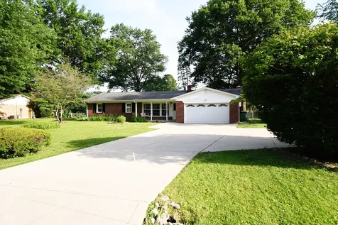 2511 Colony Court Carmel IN 46280