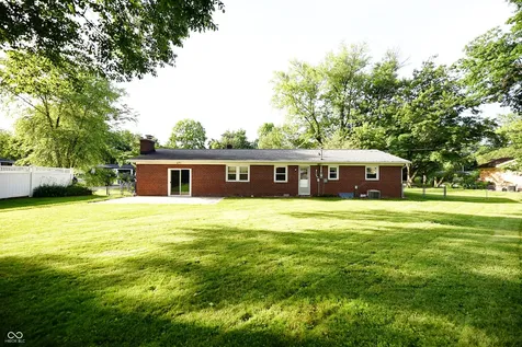 2511 Colony Court Carmel IN 46280