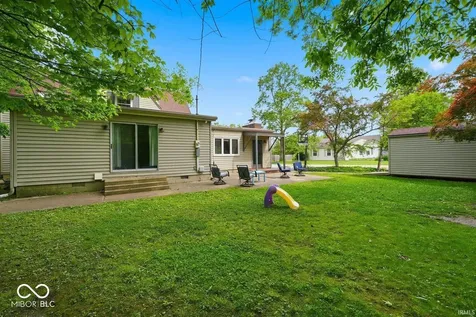 300 S Shady Lane Muncie IN 47304