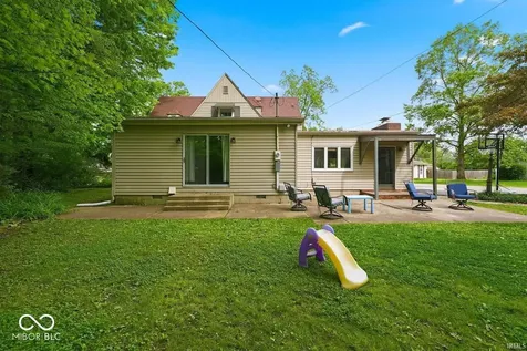 300 S Shady Lane Muncie IN 47304