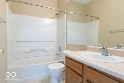 3508 Limelight Lane Whitestown IN 46075