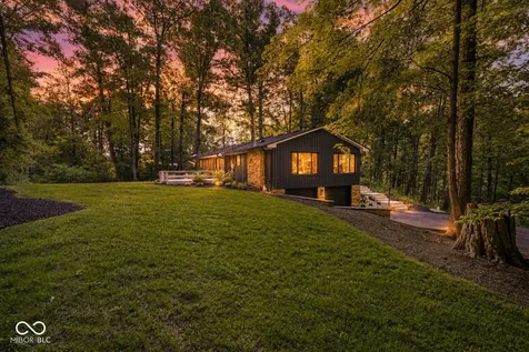 9220 Sandbury Road Indianapolis IN 46256