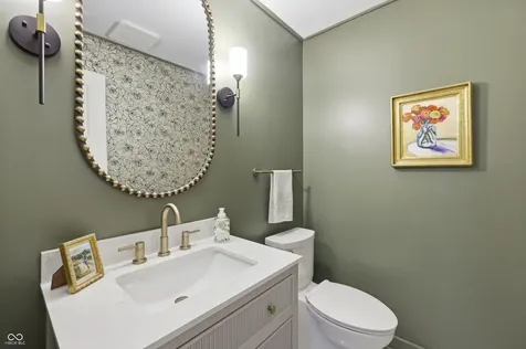 9220 Sandbury Road Indianapolis IN 46256