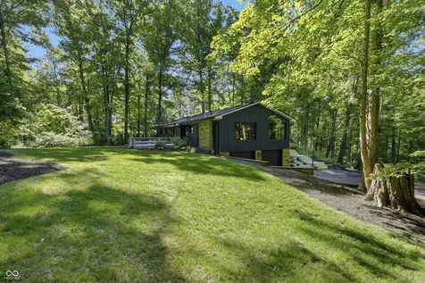 9220 Sandbury Road Indianapolis IN 46256