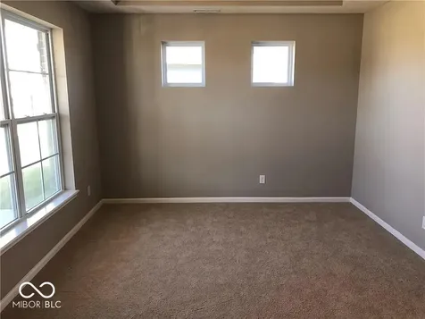 1443 Classic Avenue Greenwood IN 46143