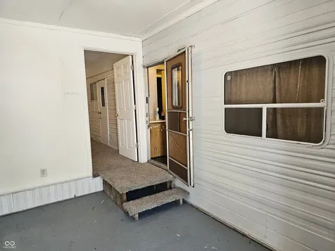 4049 Van Bibber Lake Estate Greencastle IN 46135