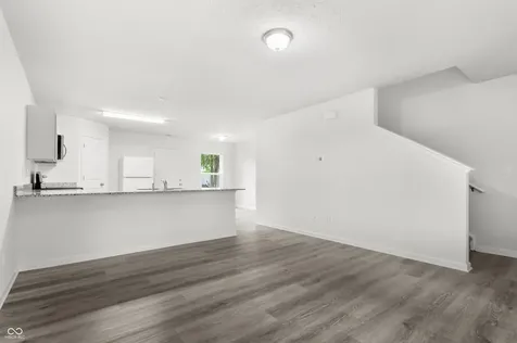 800 N 16th Street Elwood IN 46036
