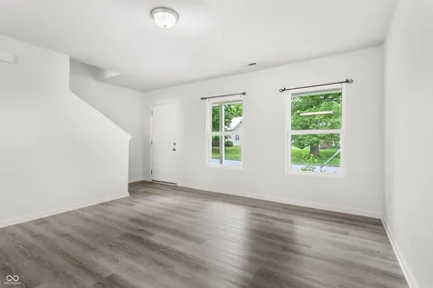 800 N 16th Street Elwood IN 46036