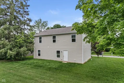 800 N 16th Street Elwood IN 46036