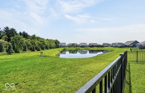 11512 Flynn Place Noblesville IN 46060