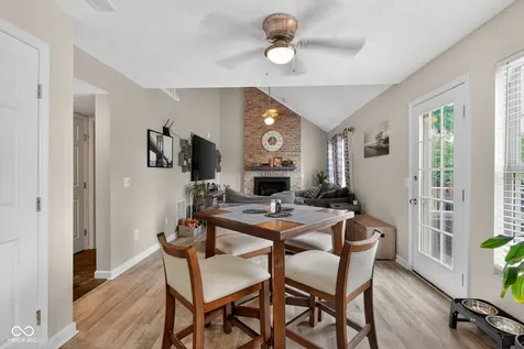 7023 Elias Circle Indianapolis IN 46236