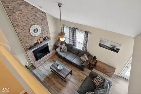 7023 Elias Circle Indianapolis IN 46236