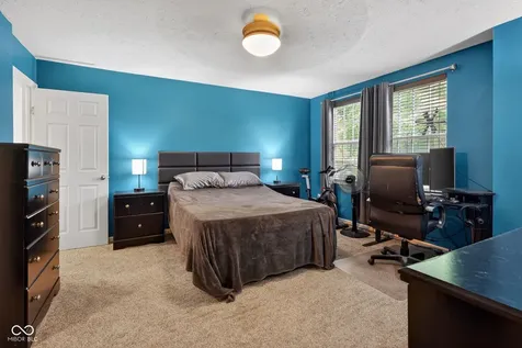 7023 Elias Circle Indianapolis IN 46236