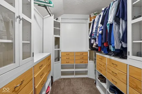 7023 Elias Circle Indianapolis IN 46236