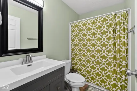 7023 Elias Circle Indianapolis IN 46236